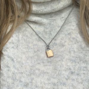 ✨New✨ Michael Kors lock necklace